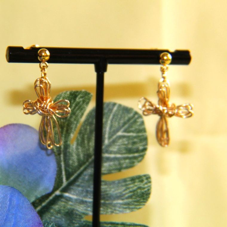 Hand Twisted Brass Wire Cross Design Earrings.